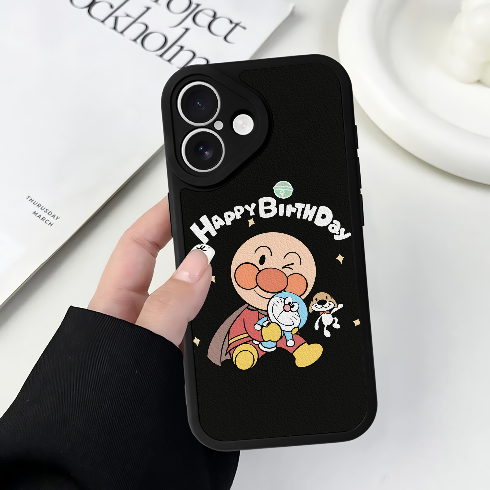 （画像用） アンパンマン Anpanman 【iPhone 16シリーズ対応】シリコンスマホケース（レザー調） 材質：シリコン